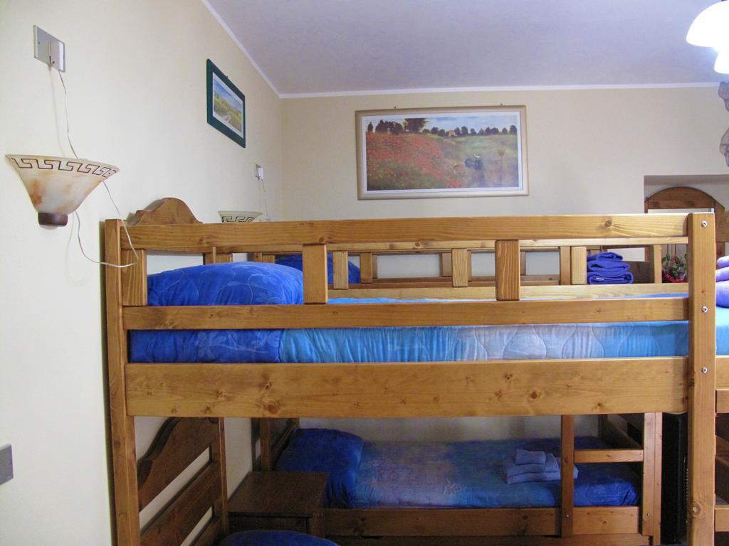 Diving Center Punta Stilo Apartment Bilik gambar